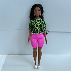Mattel Fashionista #144 Black/ African American Plus Size Barbie Doll w/ Braids